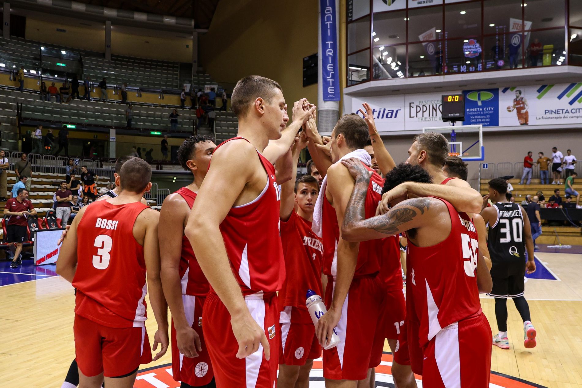 Photo: triestecafe.it PalaRubini, trovata la soluzione: la Pallacanestro Trieste resta in casa fino al 2027 — Trieste Cafe