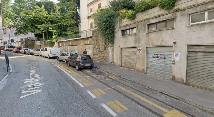 Pulizia straordinaria dei binari del tram a Trieste: attenzione ai divieti di sosta