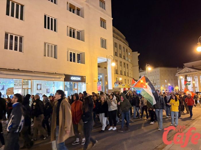 Trieste in marcia per la Flotilla: dal presidio al cuore del centro città (FOTO - VIDEO)