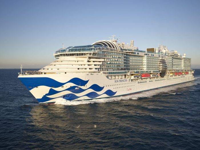 Sun Princess, nave da crociera a gas naturale liquefatto, per Princess Cruises consegnata a Monfalcone