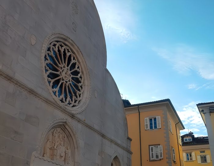 Muggia, individuati anche gli altri due ladri che rubavano le offerte dal Duomo