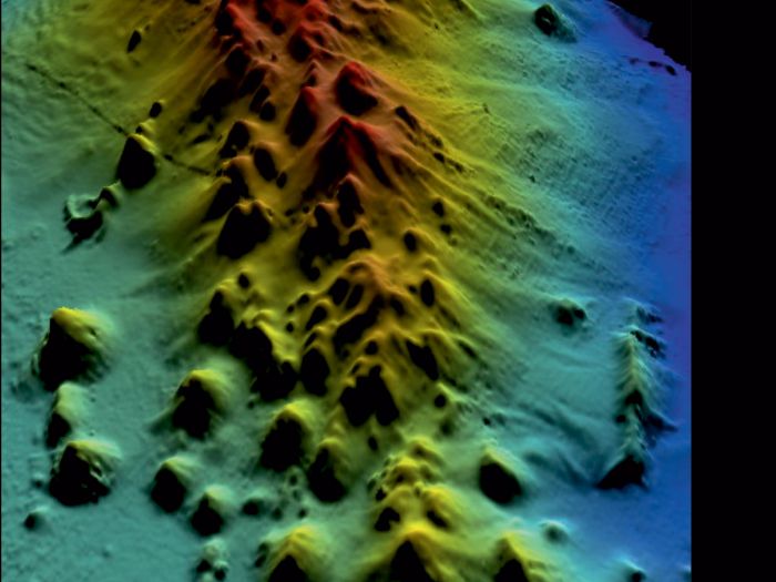 OGS in Antartide: scoperta una catena di vulcani sottomarini, indagini della Laura Bassi