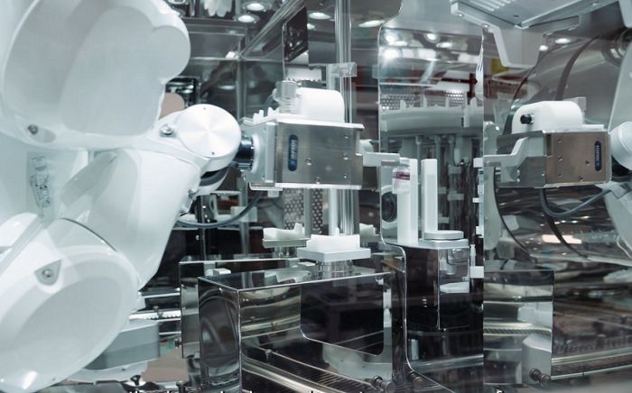Burlo, nuovo braccio robotico per produrre farmaci sterili a misura di bimbo 