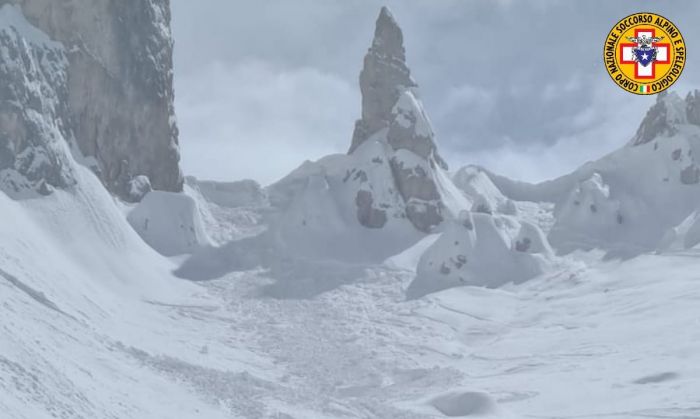 Valanga in montagna in Veneto, coinvolta una 14enne regionale: fortunatamente illesa