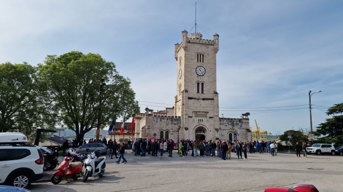 Porti: scalo di Trieste paralizzato, 98% adesione a sciopero: grande successo della protesta! 