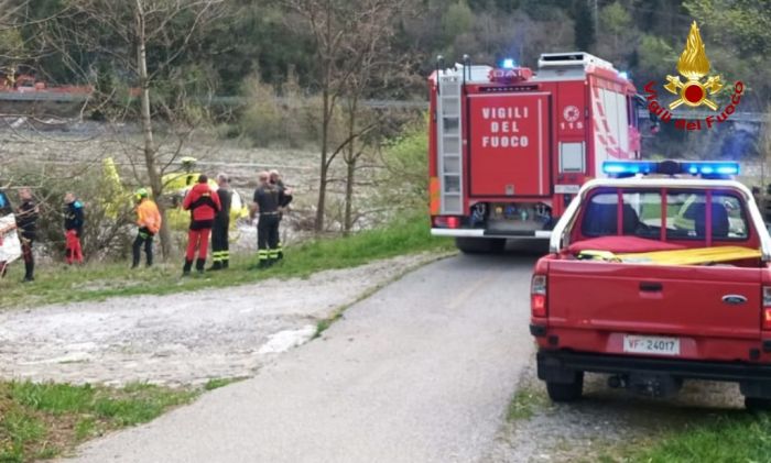 Fvg ragazza scivola e cade: ritrovata ferita nel greto di un torrente