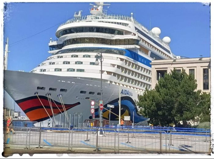 La settimana si apre a Trieste con l'amata Aida Blu! 