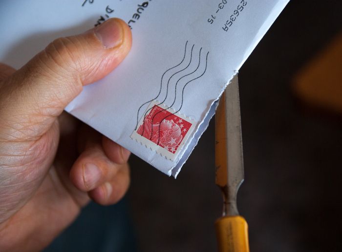 Poste: utile netto in aumento a oltre 1 miliardo di euro nel primo semestre