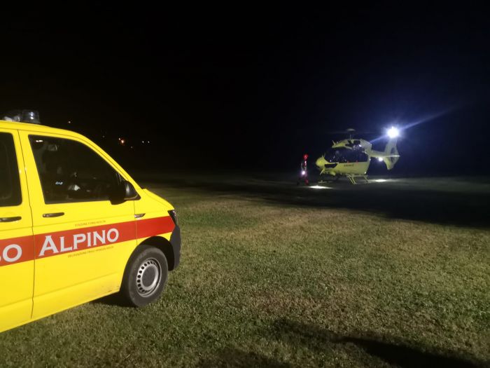 Malore improvviso durante una passeggiata notturna per vedere i caprioli 