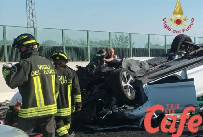 Scontro in A4, nove mezzi coinvolti: 9 feriti e 5 km di coda,tutto in tilt (FOTO 
