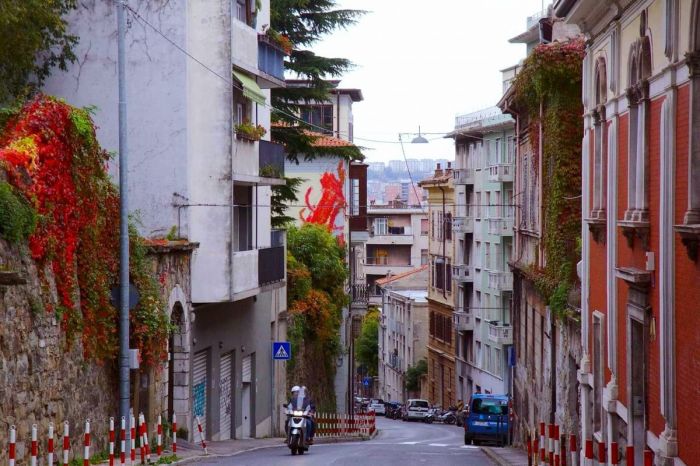«Mi digo: no ste parlar dei vostri averi!» L'appello di un triestino dopo i furti agli anziani