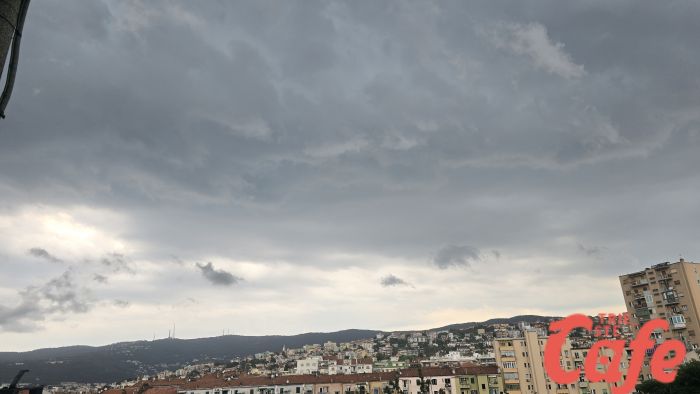Allerta meteo confermata a Trieste: prime gocce di pioggia, piccolo antipasto della serata piovosa!