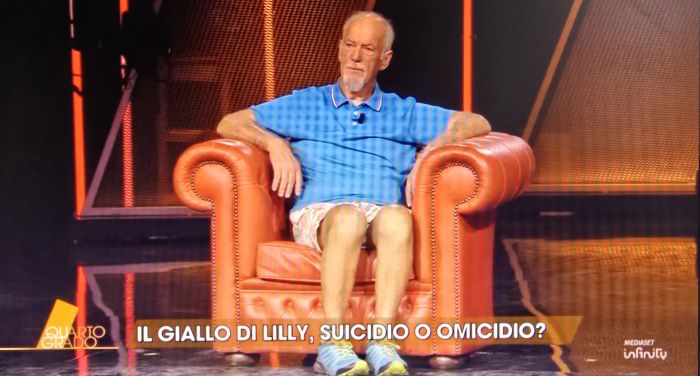 Ricomincia "Quarto Grado", Seba sorprende tutti: in studio vestito in "versione balneare" 