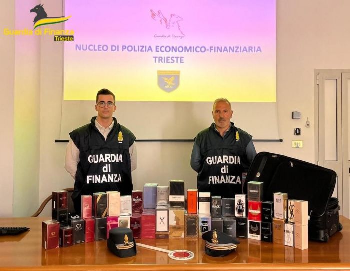 Brillante operazione della Finanza di Trieste, sequestrati 70 profumi contraffatti! 