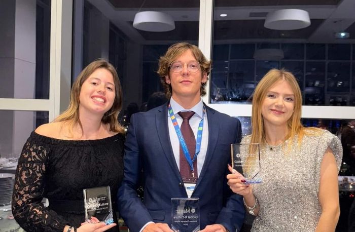 Università di Trieste sul podio mondiale: i talenti triestini conquistano X-Culture 2024!!