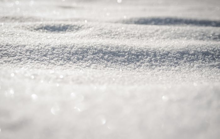 Avvio di settimana con piogge e clima mite, poi torna il freddo