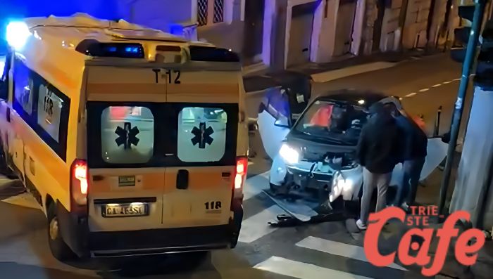Incidente all’alba in via Rossetti: donna ferita a bordo di una Smart (VIDEO) 