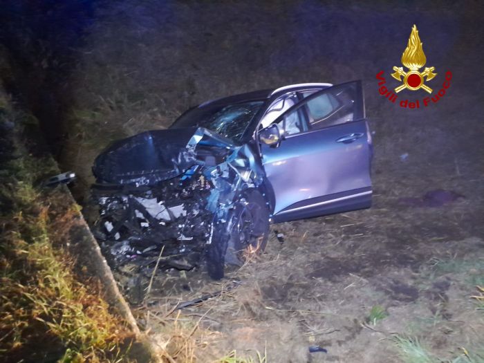 Tragedia a Mira, incidente tra quattro auto lungo la Romea: morta una donna, quattro i feriti