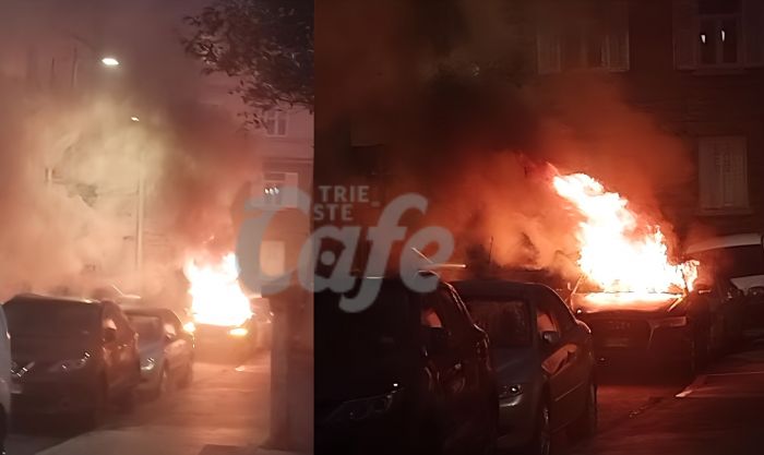 Auto in fiamme all’alba in piazza Perugino: caos e paura a Trieste
