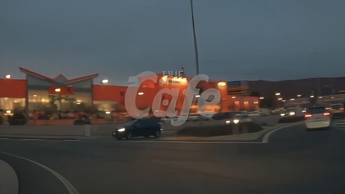 Rotonde, queste sconosciute: mancata precedenza in via Flavia, incidente evitato per un soffio (VIDEO)