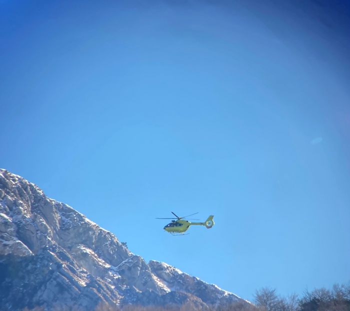 Malore improvviso in montagna, intervento del soccorso alpino e dell’elisoccorso