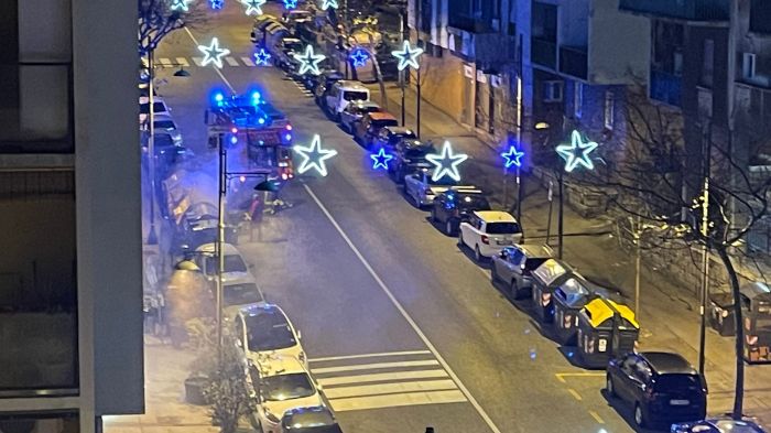 Via Baiamonti: cassonetto in fiamme nella notte di Capodanno
