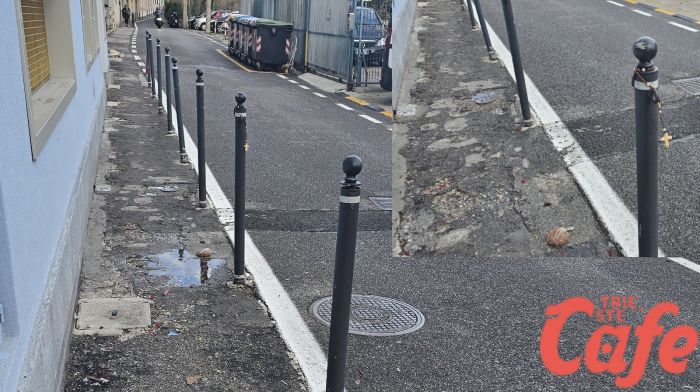 Miracolo in via del Veltro, paletto distrutto a Capodanno "risorge" con tanto di rosario
