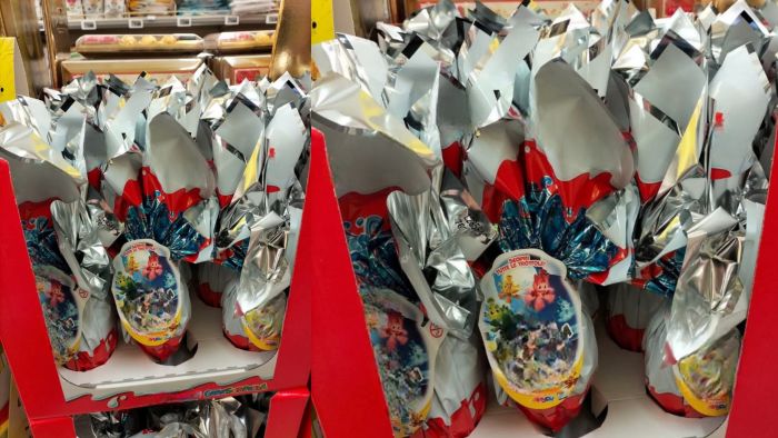 Uova di Pasqua già in vendita a Trieste: troppo presto o strategia di marketing?