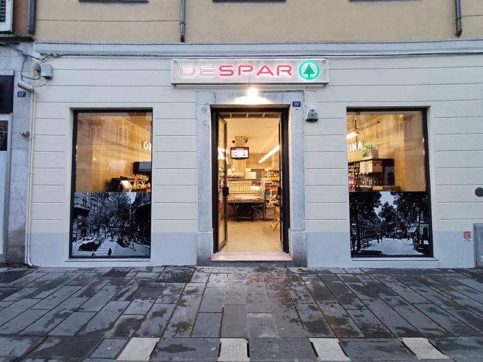 Viale XX Settembre rifiorisce, inaugurato il nuovo splendido Despar! 150 mq di alta qualità! 