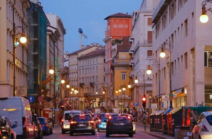 Automobilisti triestini da record: premi Rc auto più bassi grazie alla guida impeccabile