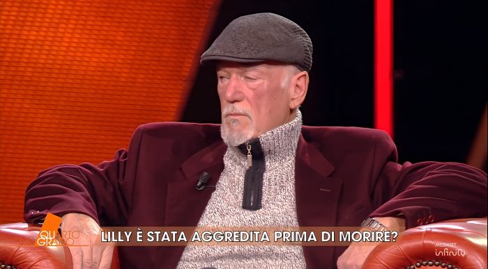 Seba a Quarto Grado: giacca bordeaux e flat cap per ricordare Liliana con dignità