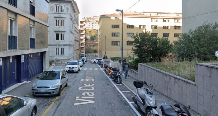 Furto in abitazione in via Bonomo: rubati gioielli per 3.000 euro, non c'è copertura assicurativa