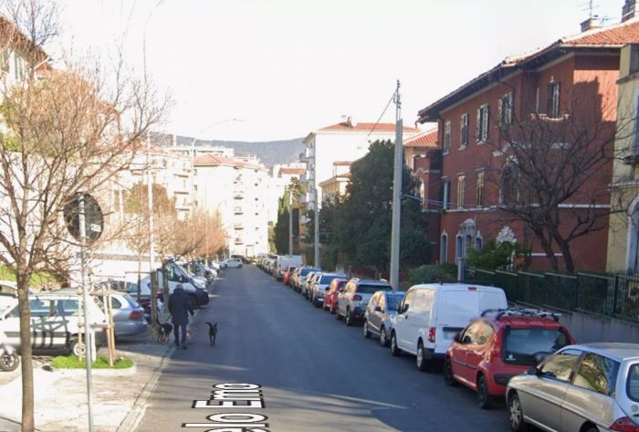 Furto in pieno giorno in via Emo: tentano di aprire la cassaforte con armi, donna incinta soccorsa