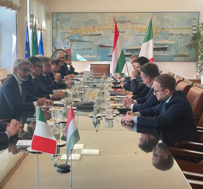 Il sottosegretario Rixi a Trieste: 'contro hacker servono tecnologie militari'