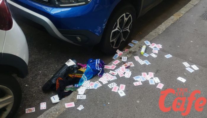 Trieste, città immondezzaio o notte brava per Joker? Caos in via Pascoli