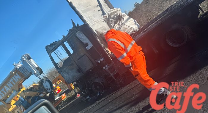 Autostrada Prosecco-Fernetti: ancora rallentamenti, corsia chiusa per rimozione mezzi