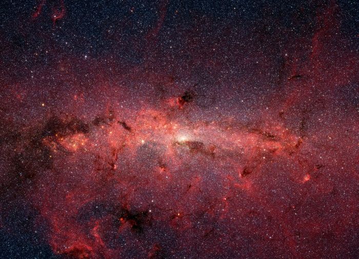 Tempesta geomagnetica potrebbe colpire la Terra il 16 aprile