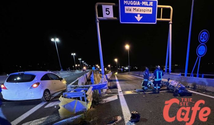 Tragedia sulla ex GVT, schianto tra due moto: una vittima e un ferito grave