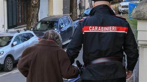 Finto carabiniere truffa anziana di Sgonico per 13 mila euro: arrestato 46enne campano