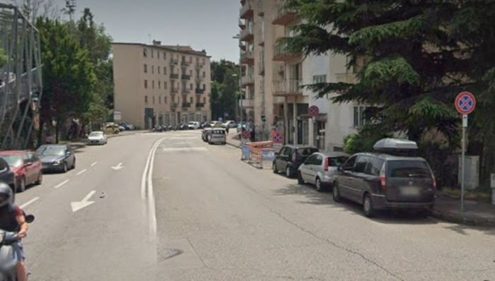 Via D’Alviano, furto lampo in sartoria: l’unico “capo” portato via è il fondo cassa!