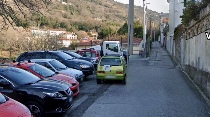 Musica e schiamazzi fino all’una di notte in via Timignano: l’indignazione di un residente