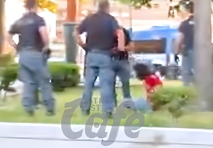 Ancora risse in piazza Libertà, tensione alle stelle: due persone arrestate (VIDEO) 