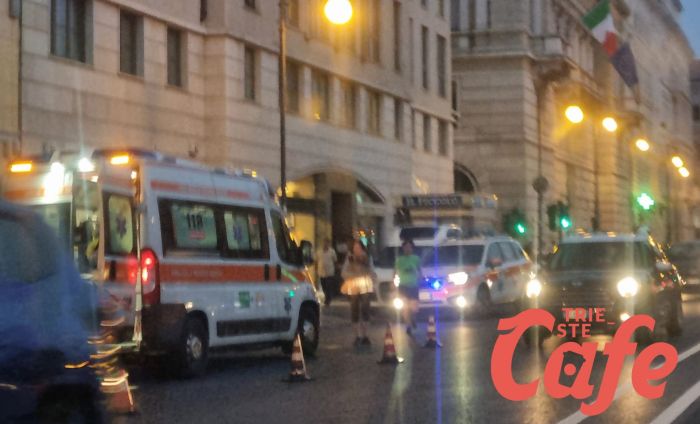 Malore improvviso in viale Miramare