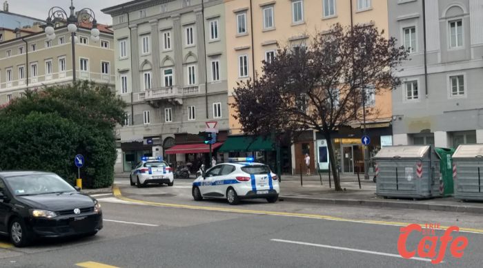 Maxi controlli della polizia locale ai locali pubblici n zona piazza Garibaldi/Barriera