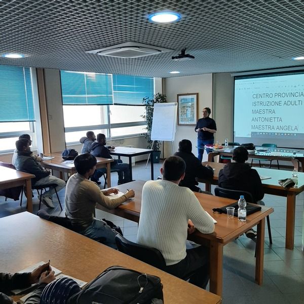 Fincantieri: avviato il primo corso di italiano per personale straniero a Riva Trigoso