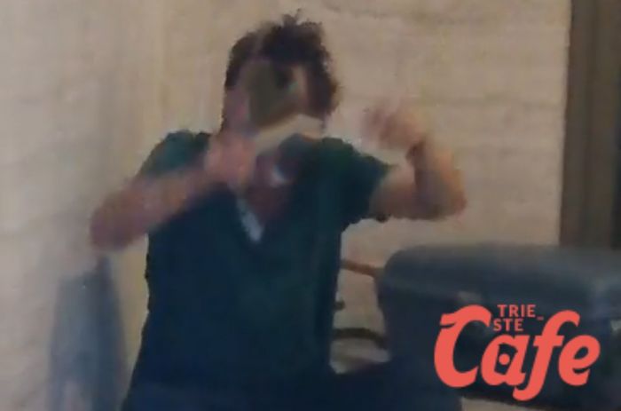 Tensione in uno stabile di via Crispi , dopo aver abusato di alcolici minaccia i residenti (VIDEO) 