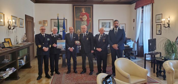 Il Prefetto di Trieste ha incontrato il Direttivo della locale Sezione Associazione Nazionale Marinai d’Italia