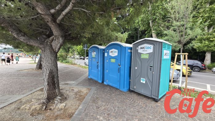 Debuttano a Barcola i wc chimici