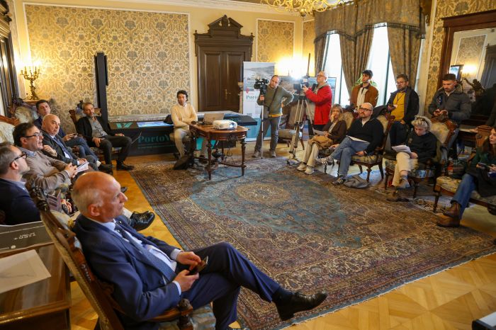 Presentato in Salotto Azzurro il progetto della nuova piscina terapeutica Acquamarina