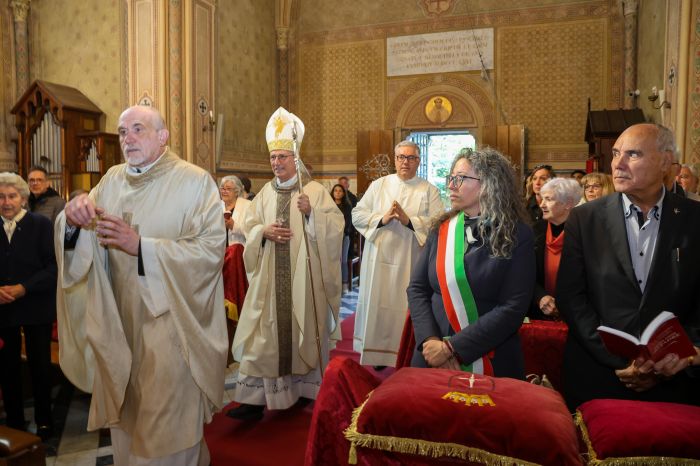 Villa Revoltella celebra San Pasquale Baylon: tradizione e memoria nella chiesa del comprensorio